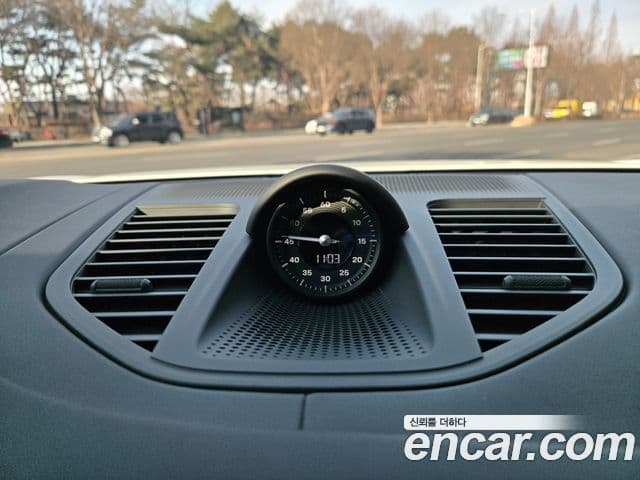 Porsche Panamera (976), 2024 14