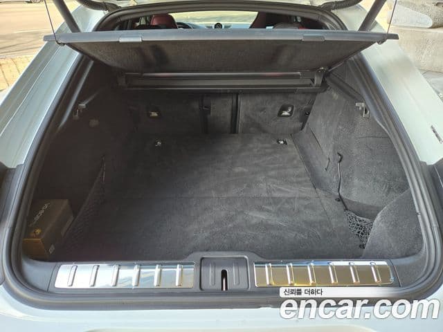 Porsche Panamera (976), 2024 19