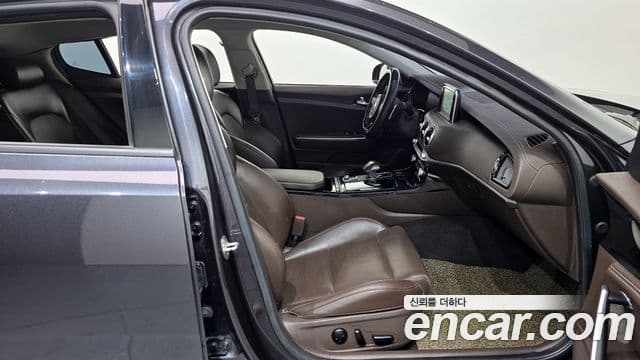 Kia 스팅어 Masters, 2018 11