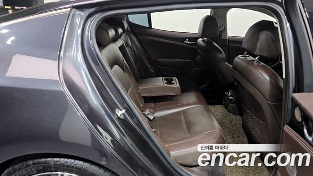 Kia 스팅어 Masters, 2018 12