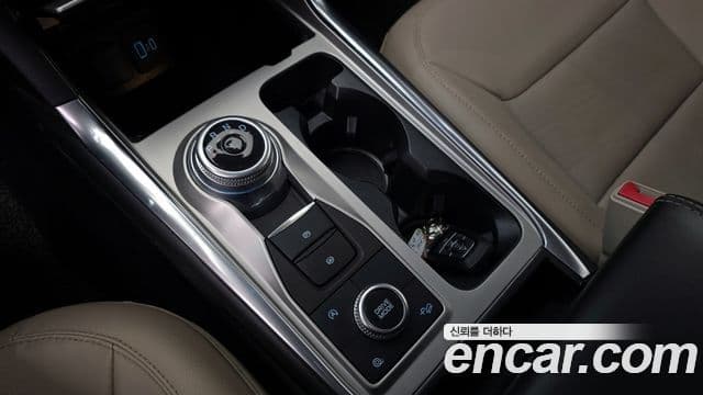 Ford Explorer 6세대 2.3 Limited 4WD, 2021 9