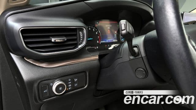Ford Explorer 6세대 2.3 Limited 4WD, 2021 17