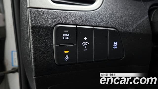 Hyundai Avante MD M16 GDI Avenue, 2014 14