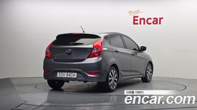 Hyundai Accent(новый кузов / новое поколение) Wit 1.6 GDI Blue Saver, 2014 2