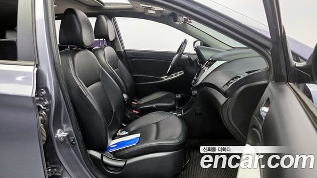 Hyundai Accent(новый кузов / новое поколение) Wit 1.6 GDI Blue Saver, 2014 11