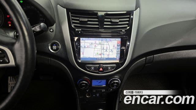 Hyundai Accent(новый кузов / новое поколение) Wit 1.6 GDI Blue Saver, 2014 14