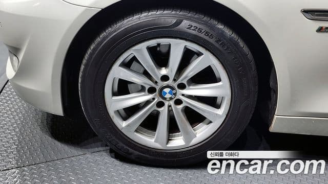 BMW 5시리즈 (F10), 2012 все фото