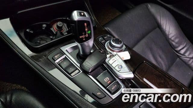 BMW 5시리즈 (F10), 2012 9