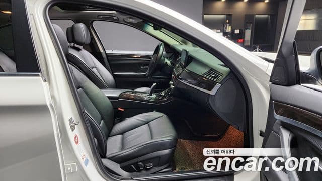 BMW 5시리즈 (F10), 2012 10