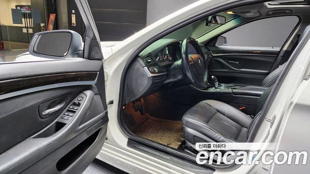 BMW 5시리즈 (F10), 2012 11