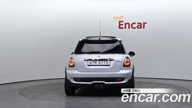 Mini Cooper S Camden, 2010 4