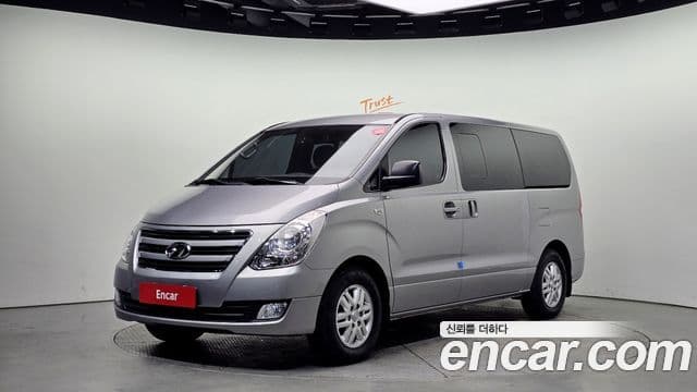 Hyundai Grand Starex Smart, 2017 1