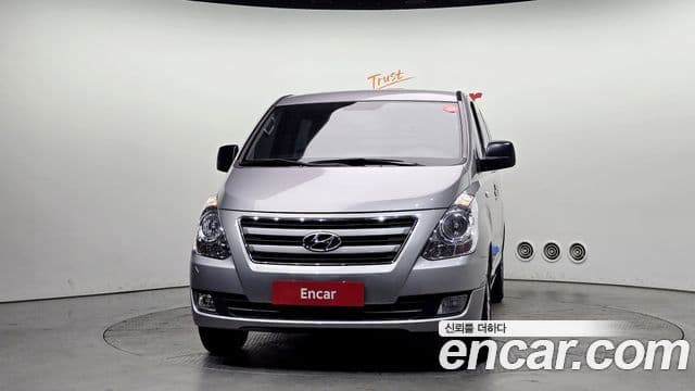 Hyundai Grand Starex Smart, 2017 3