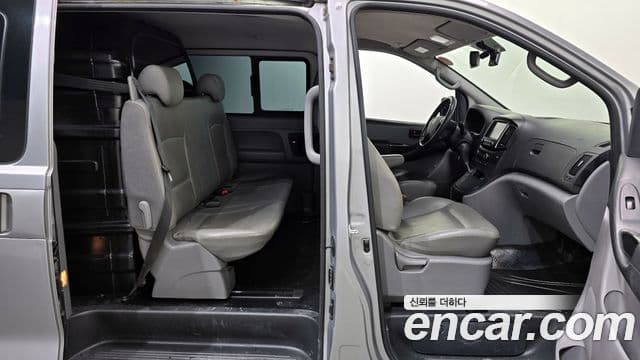 Hyundai Grand Starex Smart, 2017 12