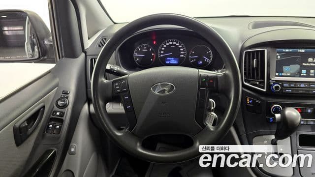 Hyundai Grand Starex Smart, 2017 15