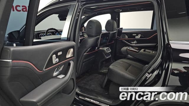 Mercedes-Benz GLS-класс X167 Maybach GLS600 4MATIC, 2023 12