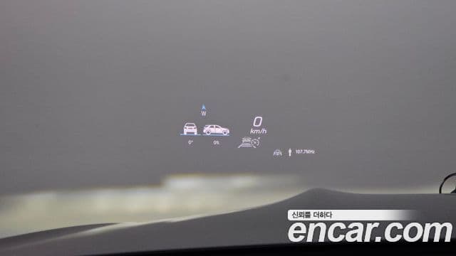 Mercedes-Benz GLS-класс X167 Maybach GLS600 4MATIC, 2023 17