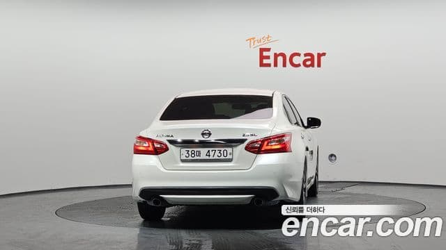 Nissan 알티마 L33, 2017 4