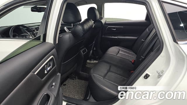 Nissan 알티마 L33, 2017 12