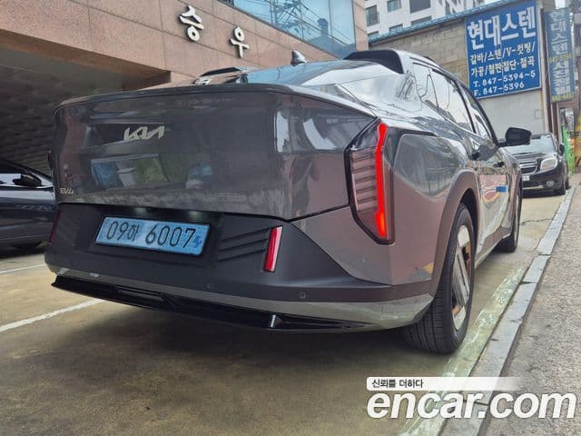 Kia EV4 Earth, 2026 все фото