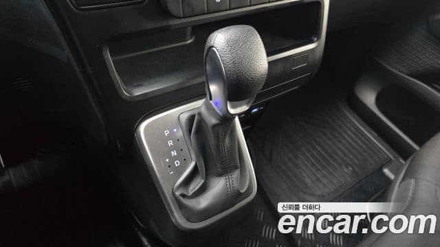 Hyundai Staria Smart, 2022 9