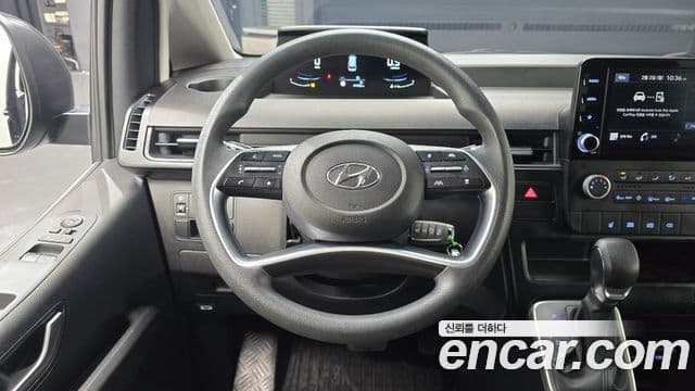 Hyundai Staria Smart, 2022 13