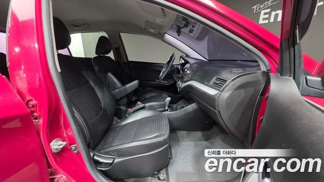 Kia The / новый New Morning Deluxe, 2016 10