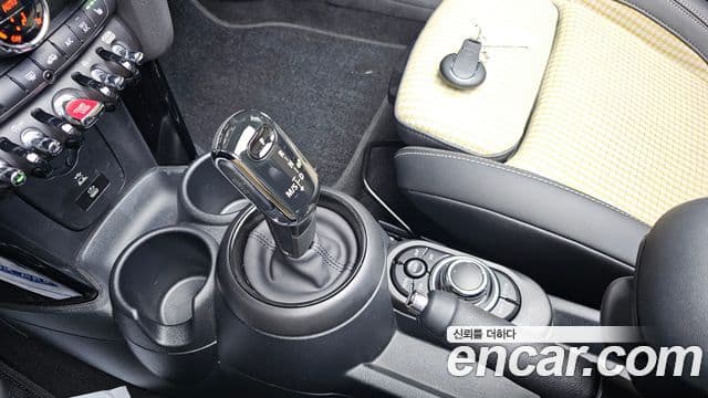 Mini Cooper S кабриолет 3세대, 2024 9