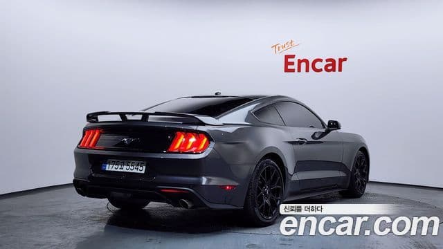 Ford Mustang купе, 2019 2