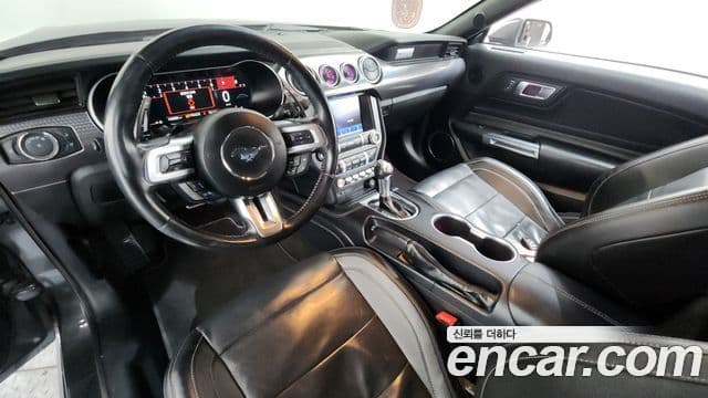 Ford Mustang купе, 2019 7