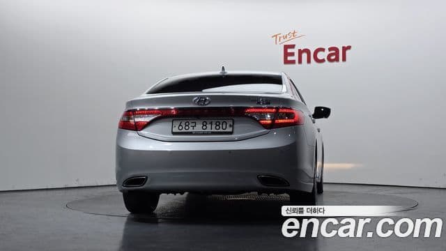 Hyundai Grandeur HG HG330 Celebrity, 2014 4