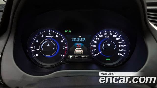 Hyundai Grandeur HG HG330 Celebrity, 2014 8