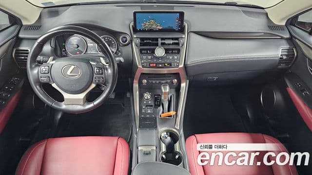 Lexus NX300h Supreme, 2020 7