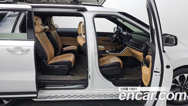 Kia Carnival 4세대 Signature, 2021 11