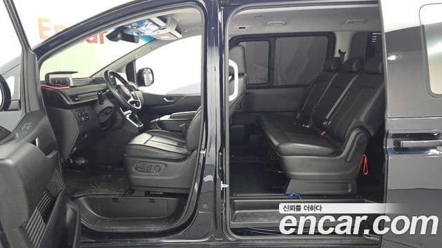 Hyundai Staria Modern, 2022 10