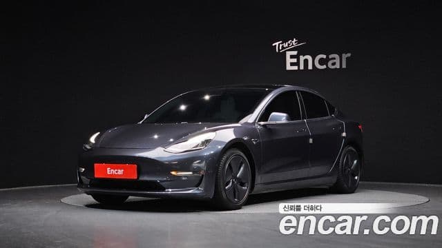 Tesla модель 3 Long Range, 2020 1