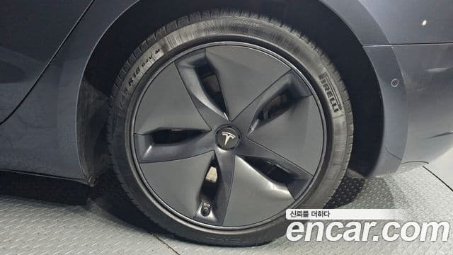 Tesla модель 3 Long Range, 2020 все фото