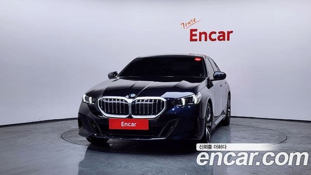 BMW 5시리즈 (G60) 530i xDrive M Sport, 2024 3
