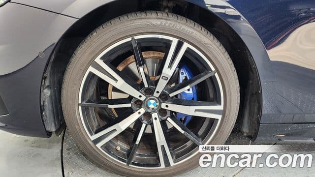 BMW 5시리즈 (G60) 530i xDrive M Sport, 2024 все фото