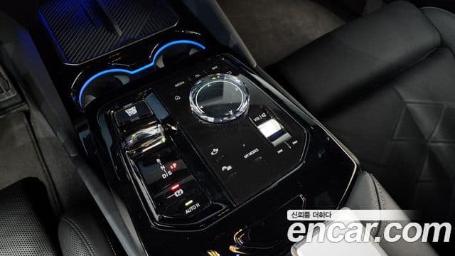 BMW 5시리즈 (G60) 530i xDrive M Sport, 2024 9