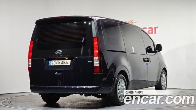 Hyundai Staria Modern, 2023 2