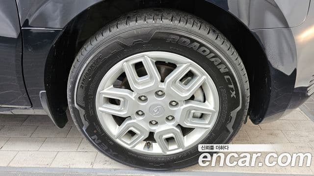 Hyundai Staria Modern, 2023 все фото