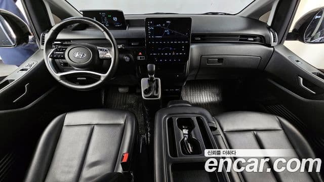 Hyundai Staria Modern, 2023 7