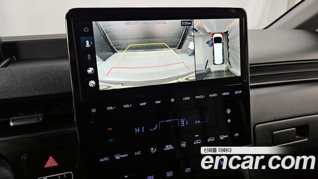 Hyundai Staria Modern, 2023 17