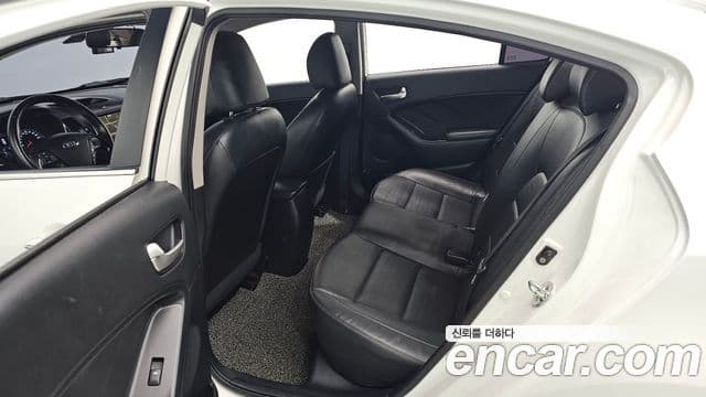 Kia The / новый New K3 Style, 2017 12