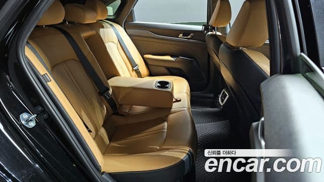 Kia K5 гибрид 3세대 Trendy, 2022 12