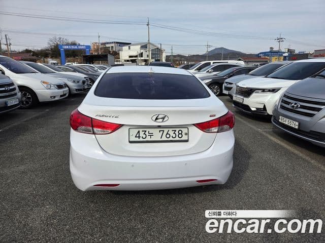 Hyundai Avante MD Style, 2013 все фото