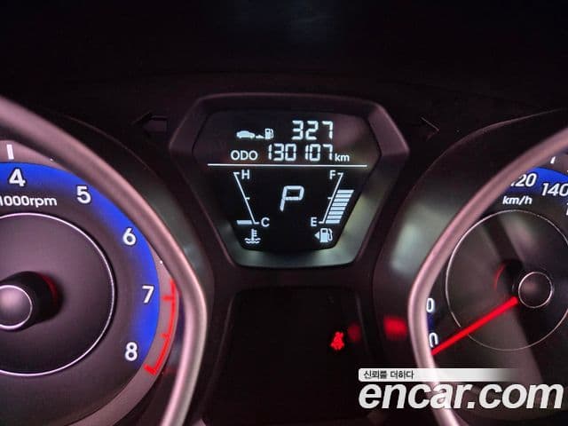 Hyundai Avante MD Style, 2013 13