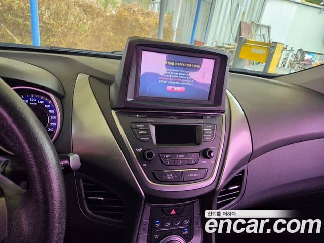 Hyundai Avante MD Style, 2013 14