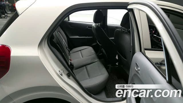 Kia All New Morning (JA) Trendy, 2017 12